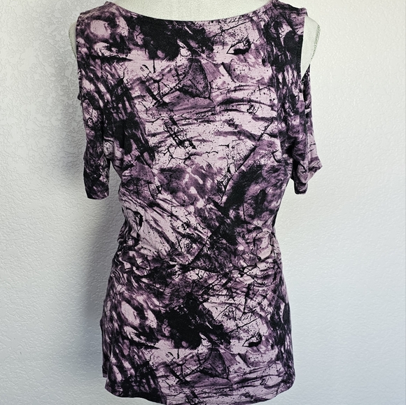 Womens Rock & Republic Slashed Shoulders Tie-Dye Shirt - Picture 5 of 7